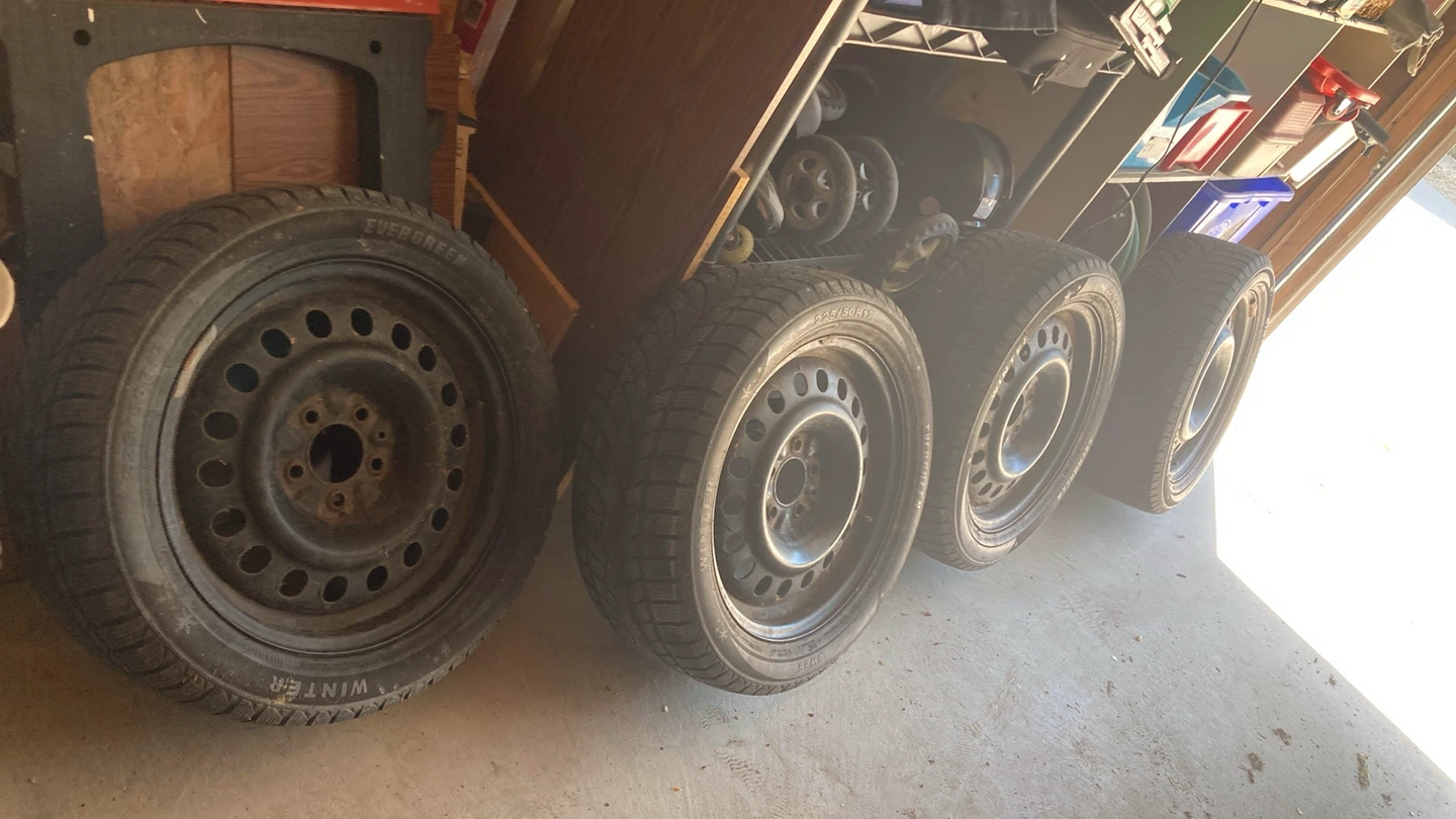 Evergreen Winter Tires with Rims - 225/50R17 - photo 3