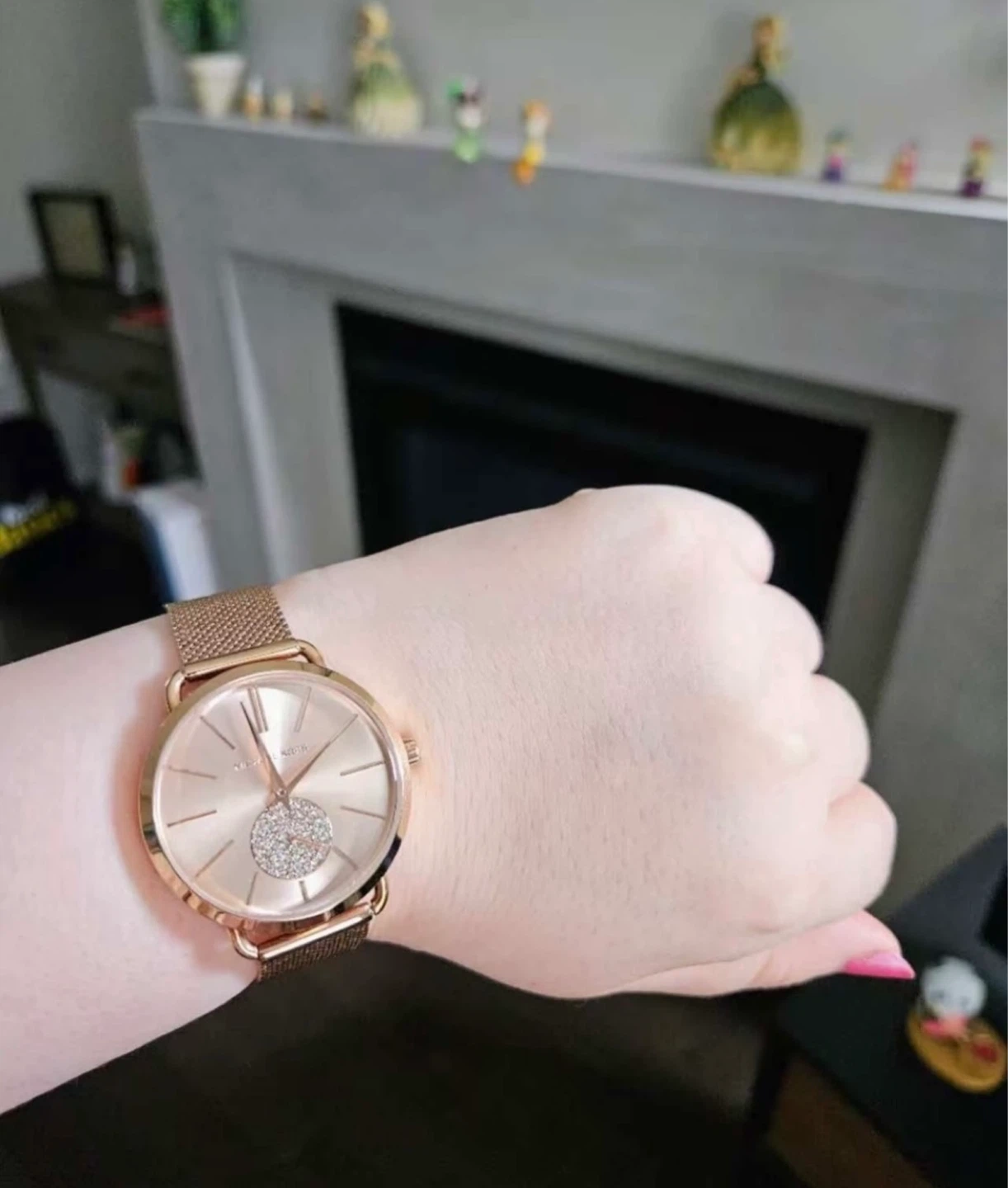 Michael Kors Rose Gold Mesh Watch - NEED TO SELL EVERYTHING - photo 3