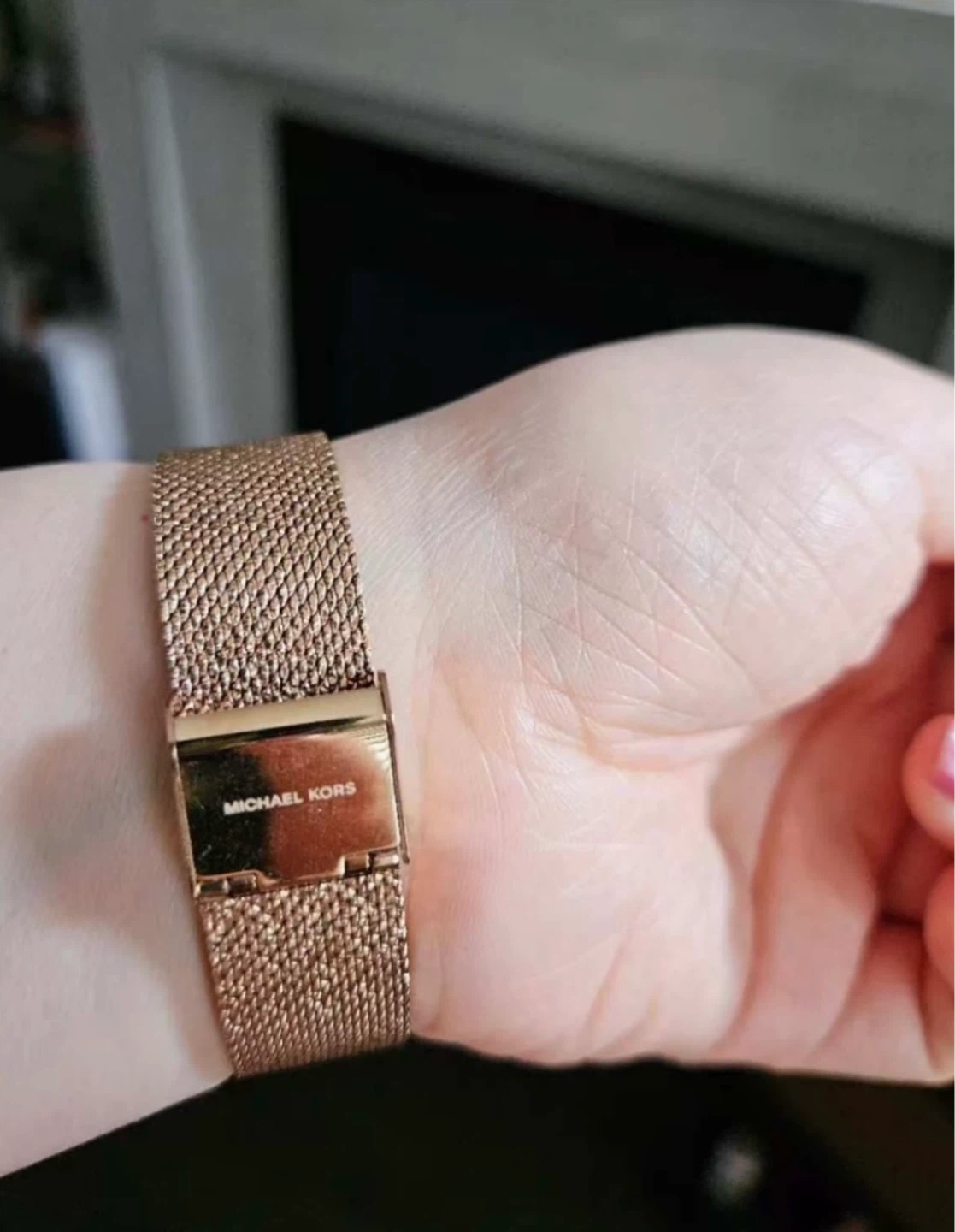 Michael Kors Rose Gold Mesh Watch - NEED TO SELL EVERYTHING - photo 4