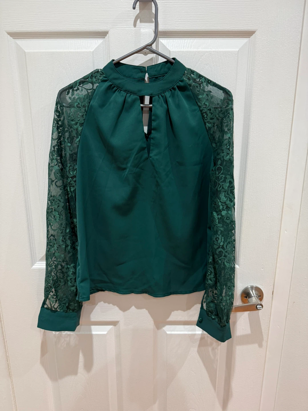 SHEIN Green Lace Sleeve Blouse- size S