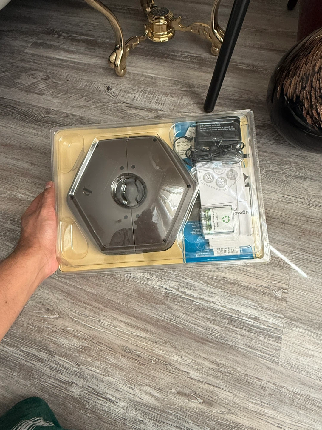 Rechargeable LED Umbrella Light - photo 4