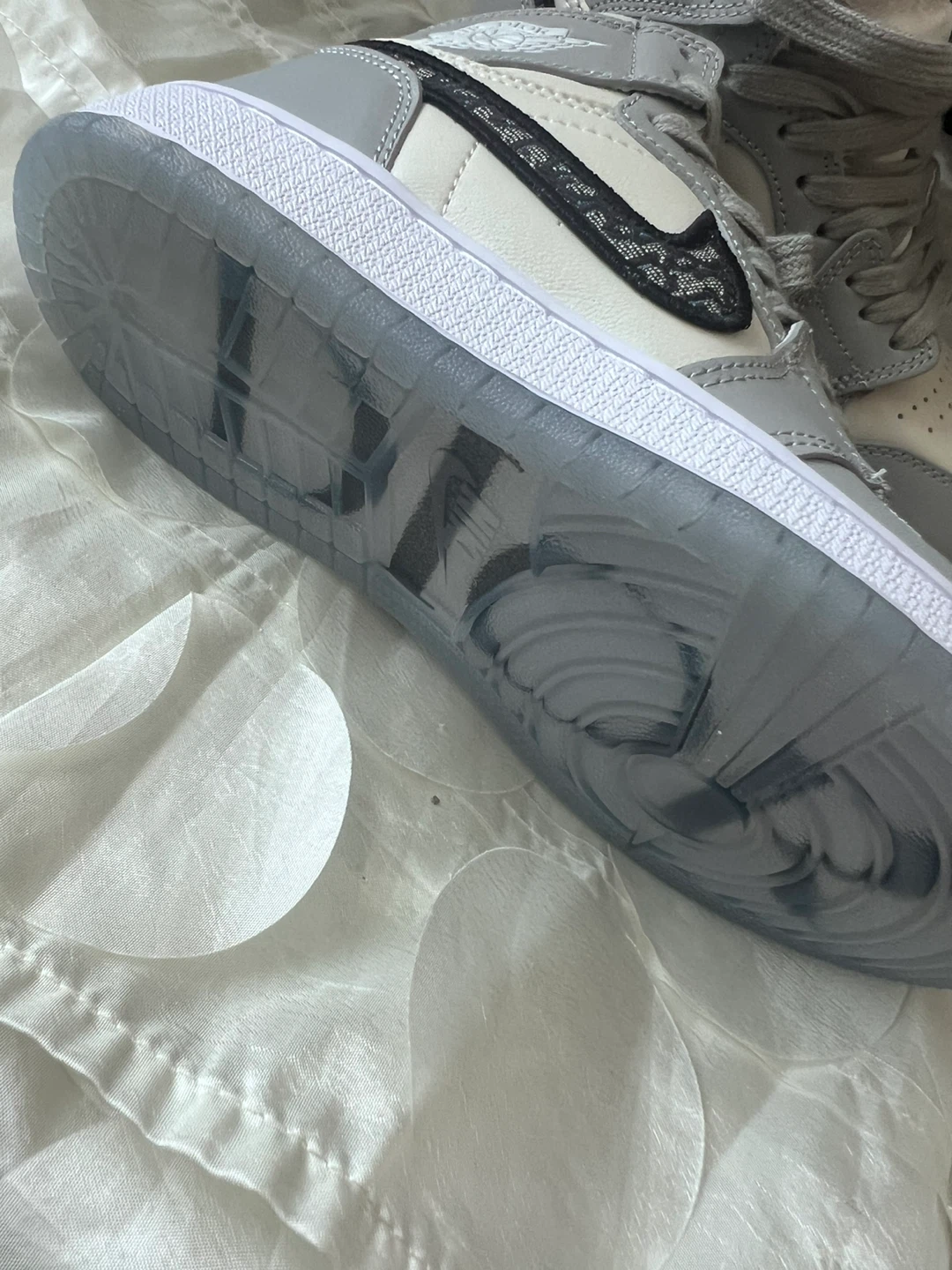 Air Jordan 1 High OG Dior inspired - photo 4