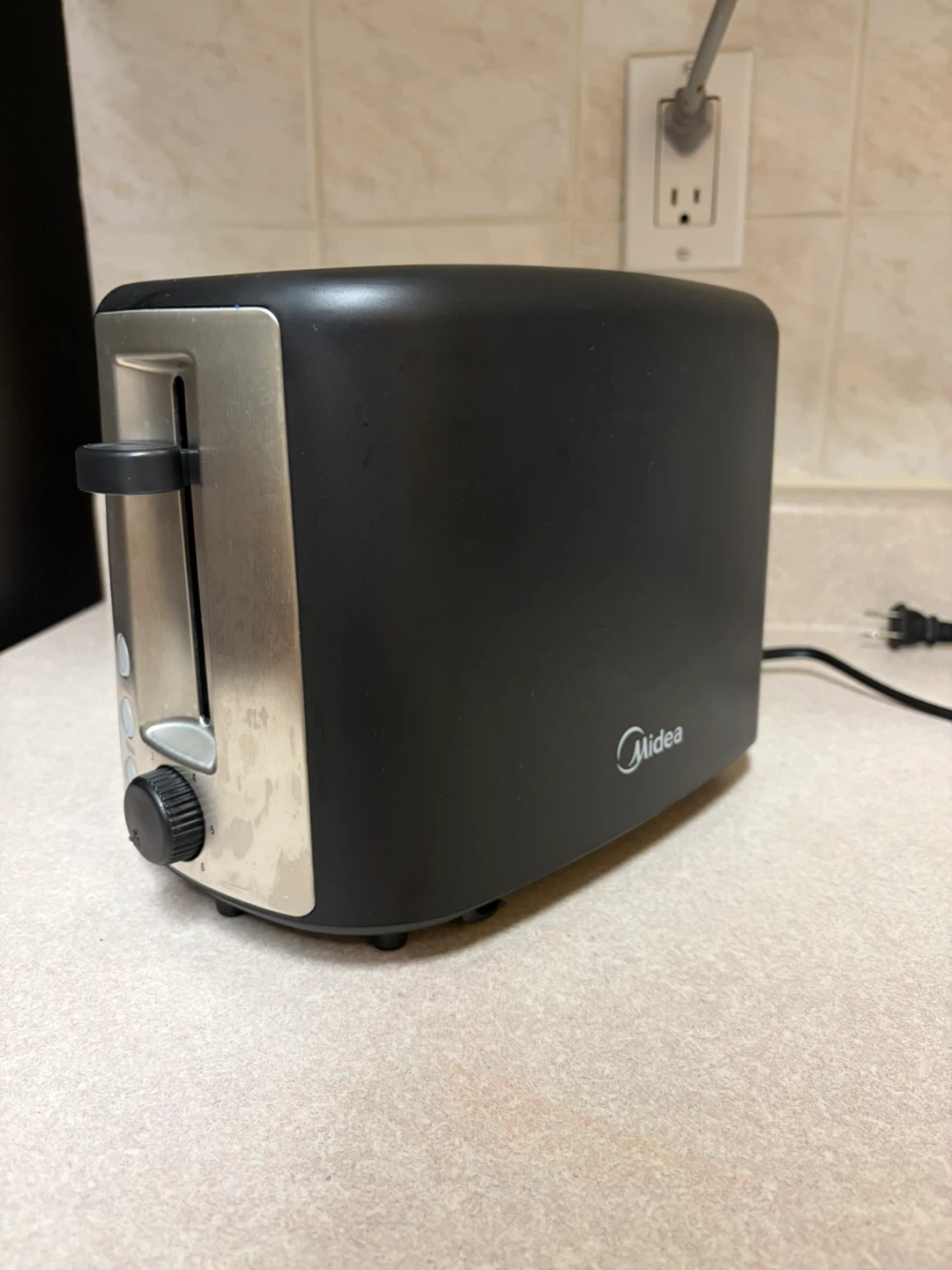 Midea 2-Slice Toaster