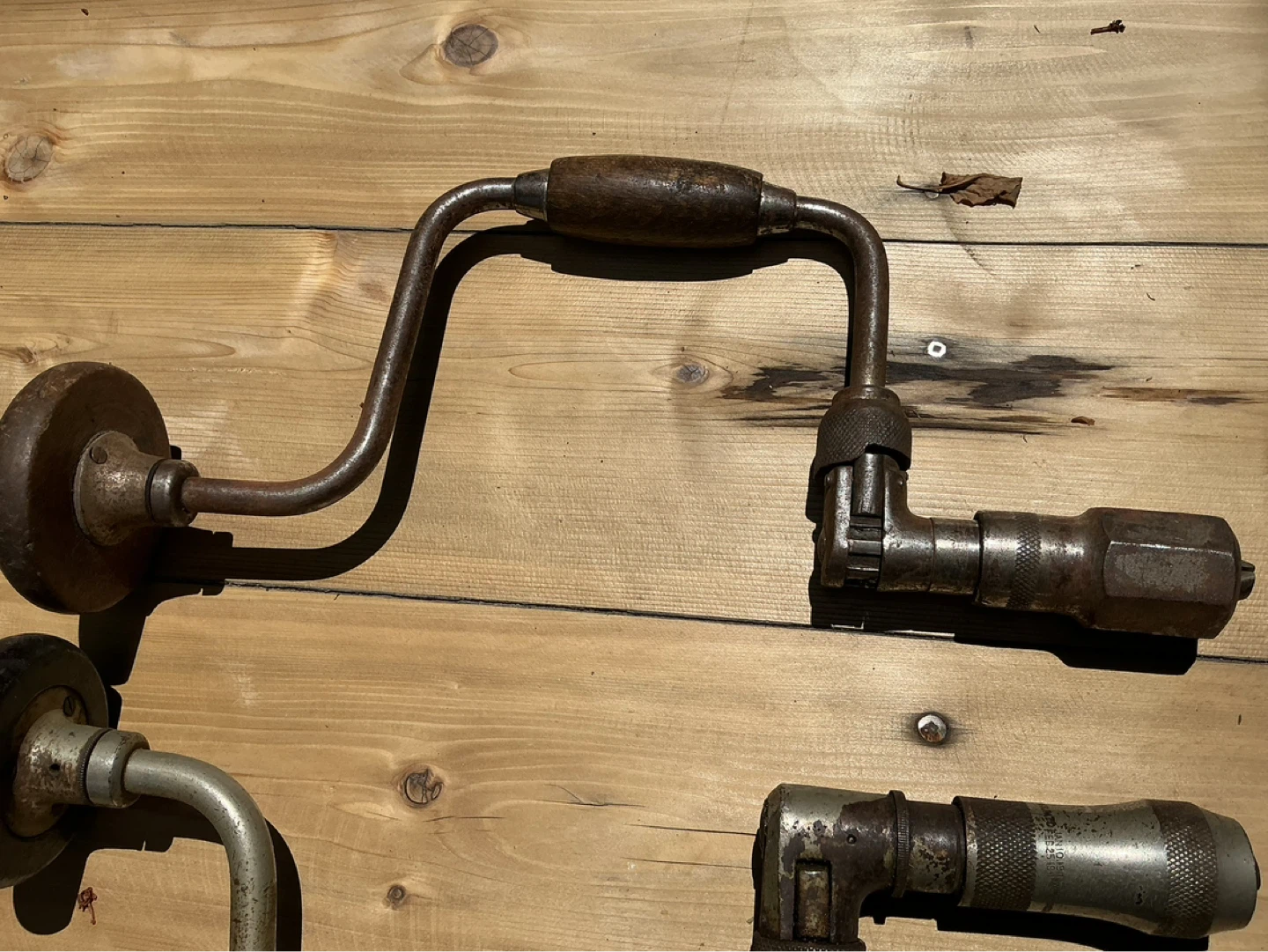 Two Vintage Hand Drill Bit Braces ! - photo 3