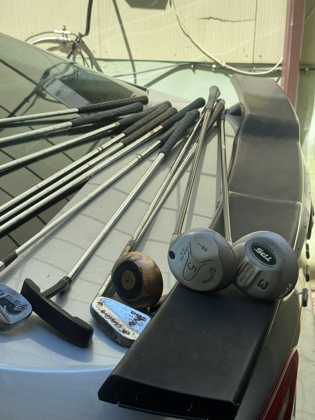 Mixed Set of Golf Clubs - photo 2
