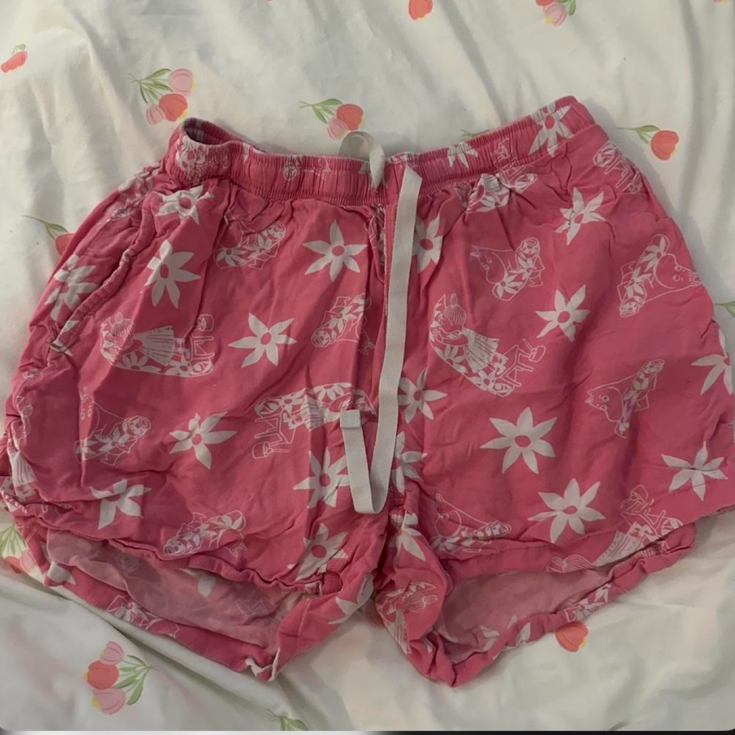 UNIQLO Moomin Characters Pink Shorts - photo 2