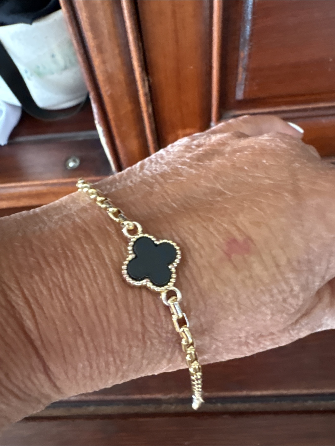 Gold Clover Bracelet - photo 3