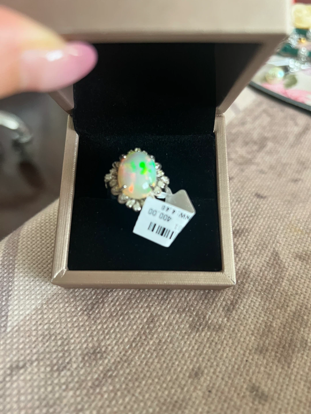 Opal and Emerald Ring in a Gift Box - photo 2