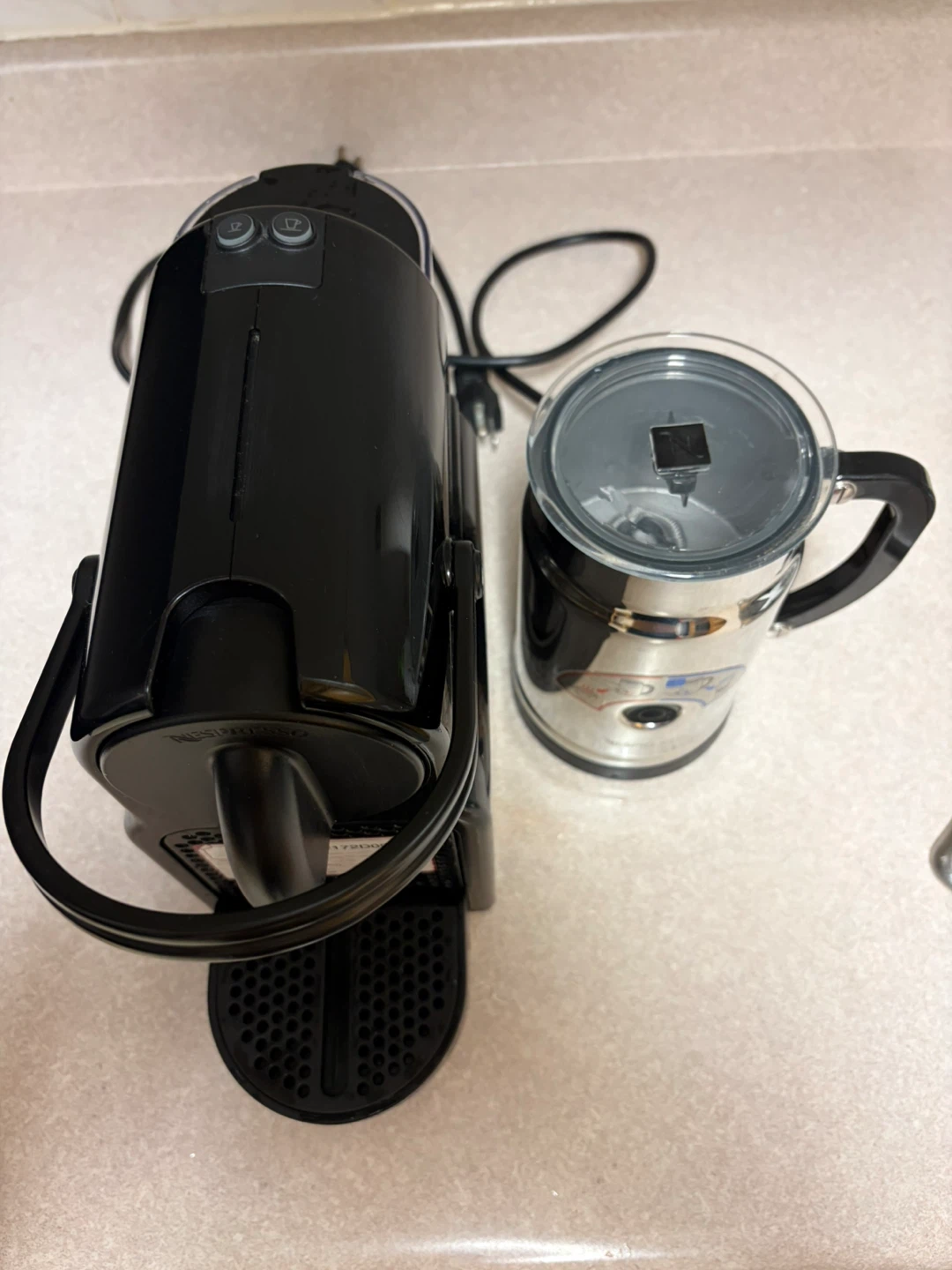 Nespresso Coffee Machine with Milk Frother - photo 2