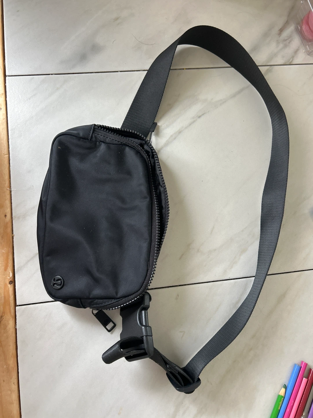 Lululemon Everywhere Belt Bag