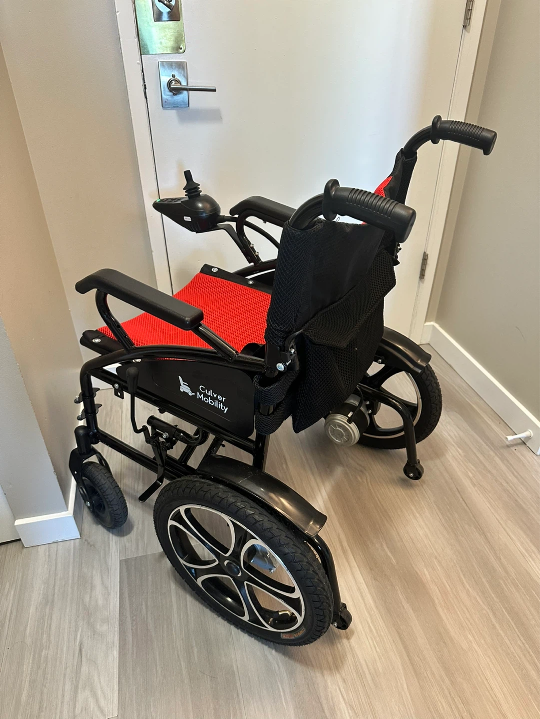 Culver Mobility Electric Wheelchair - photo 3