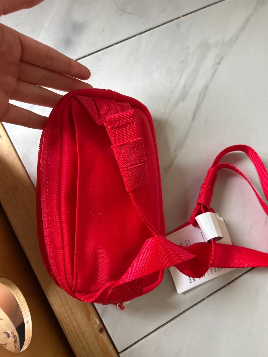 Lululemon Future Legacy Mini Belt Bag RED - photo 4