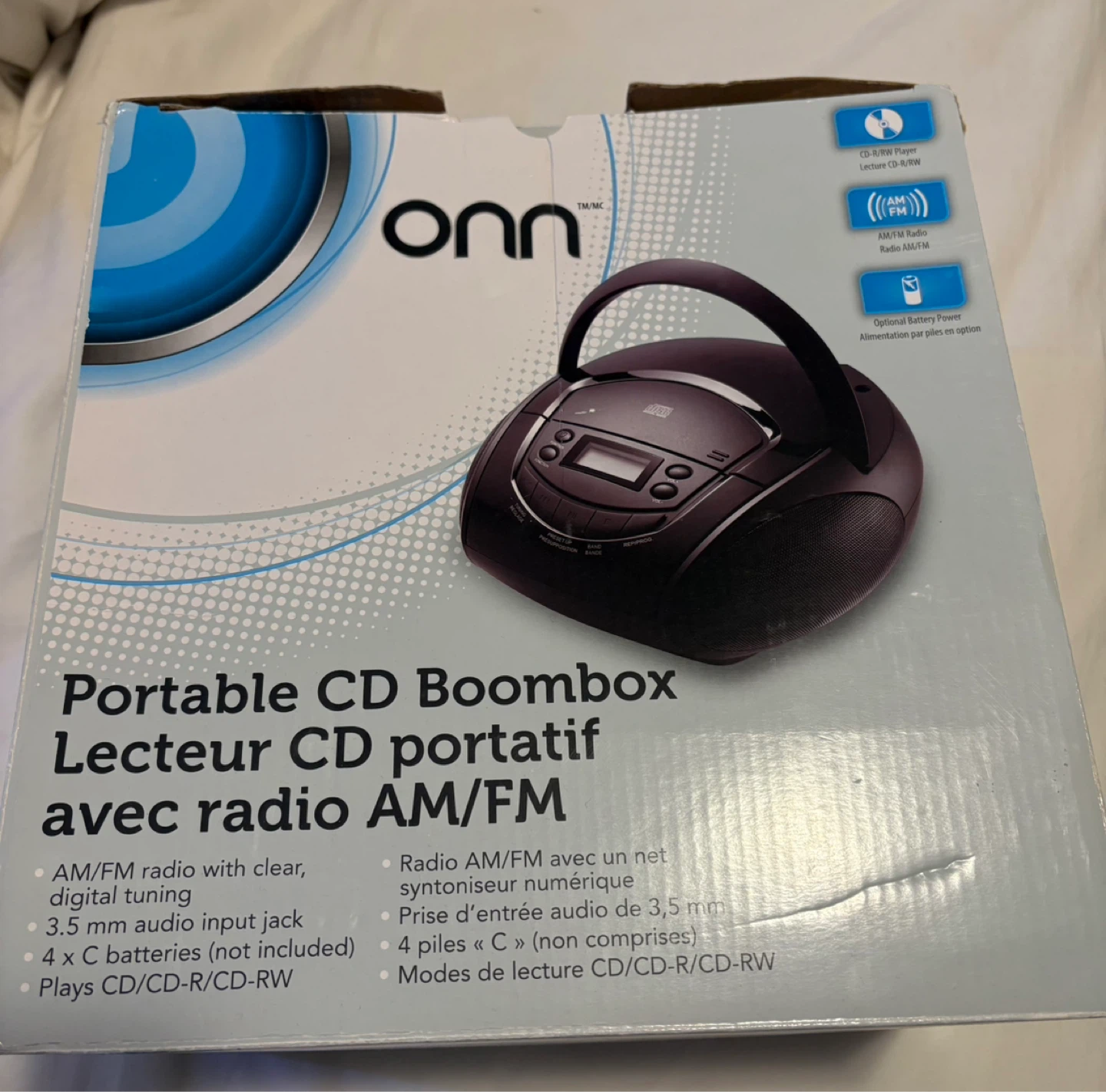 Portable CD player - photo 2