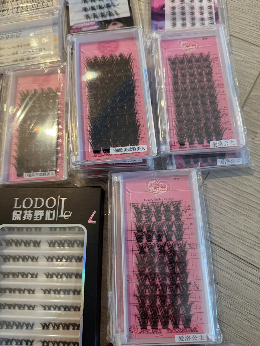 False Eyelashes - photo 3