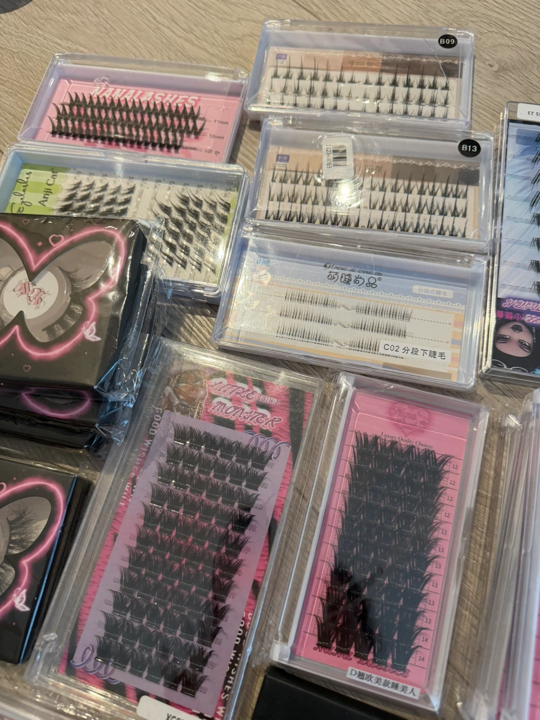 False Eyelashes - photo 5