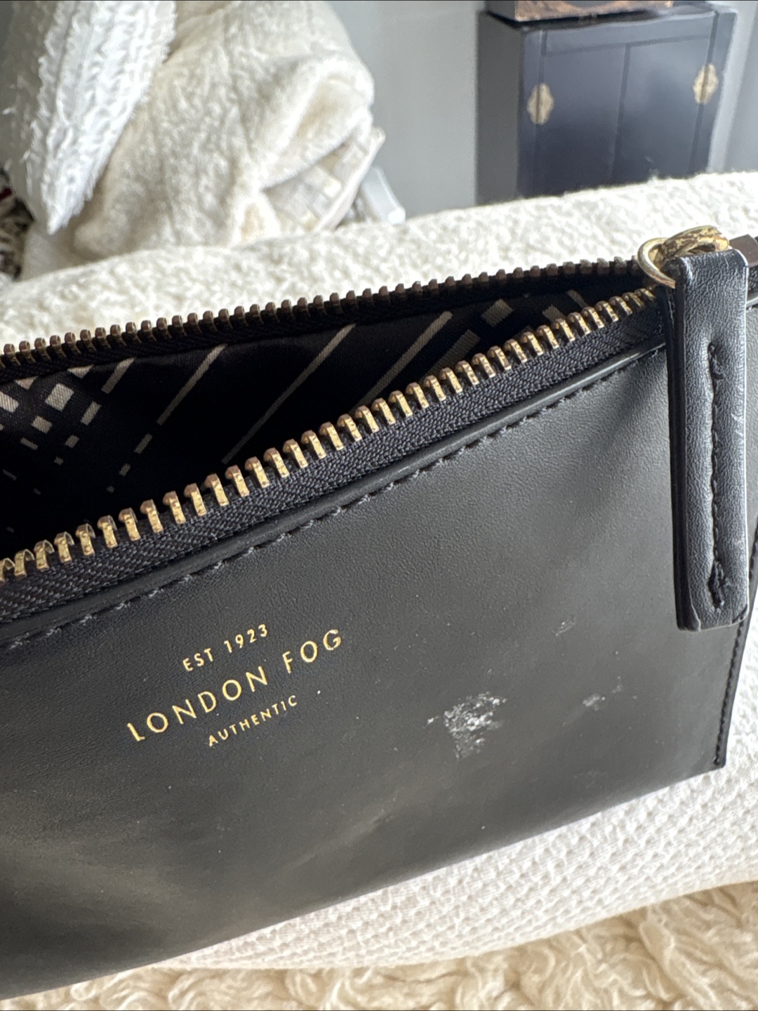 London Fog Black faux Leather Clutch Wallet - photo 3