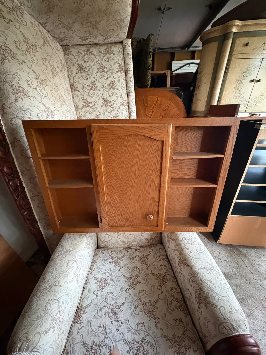 Oak Wall Cabinet with Door - photo 2