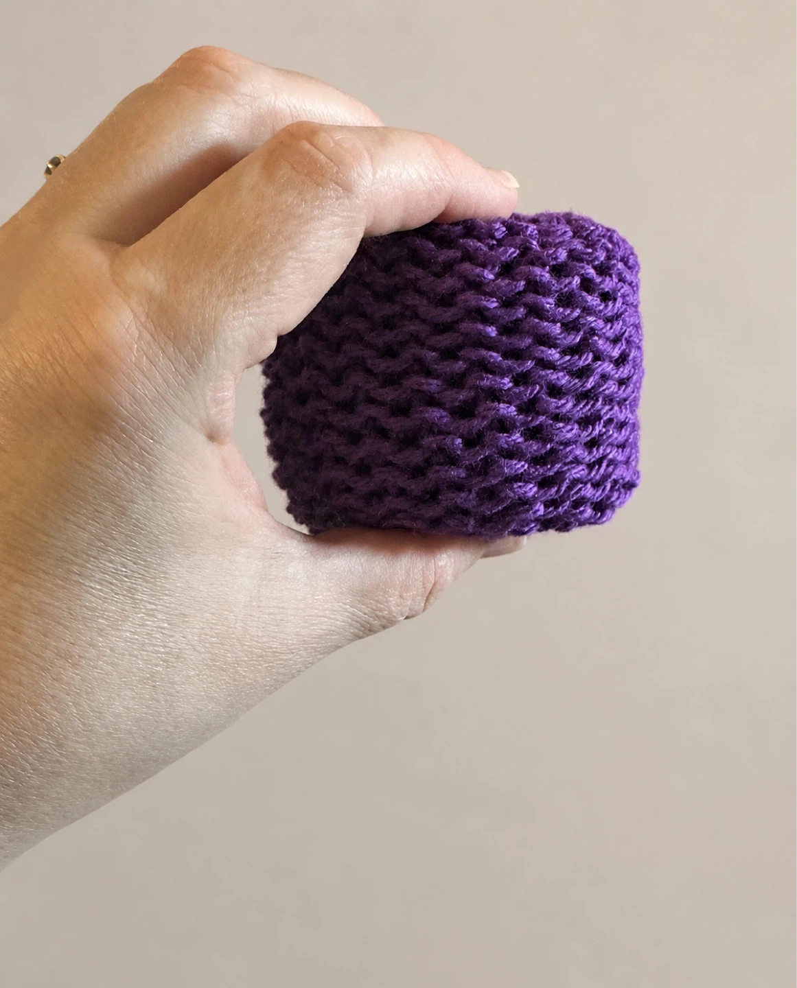 Hand-Knitted Hacky Sacks 🧶⚽ - photo 3