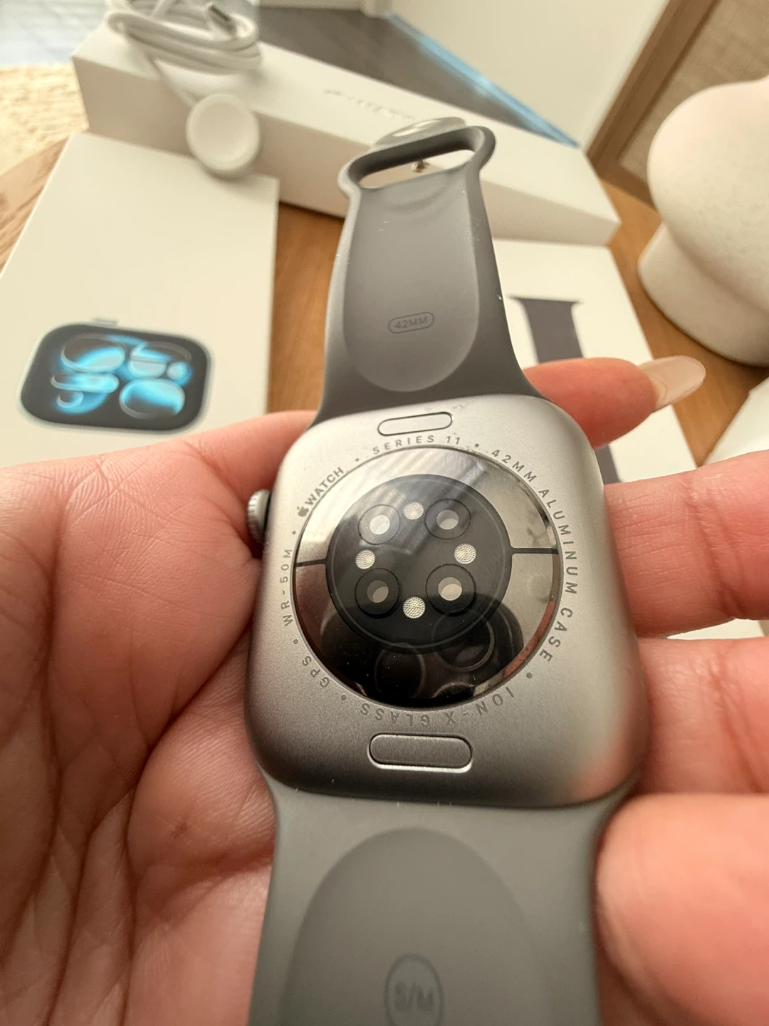 Apple Watch Series 11 42mm Aluminum Case - photo 4