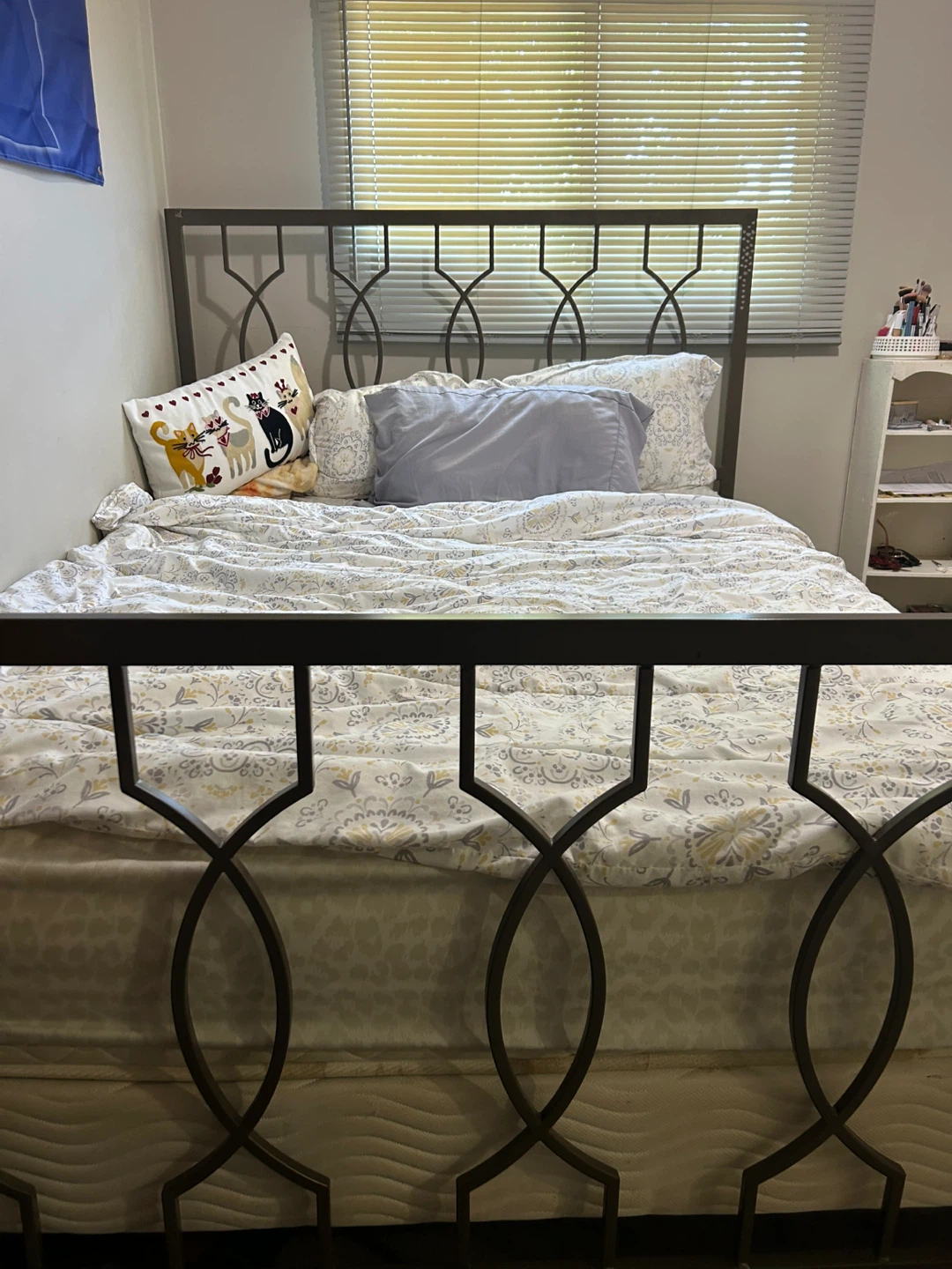 Queen Bed - photo 3