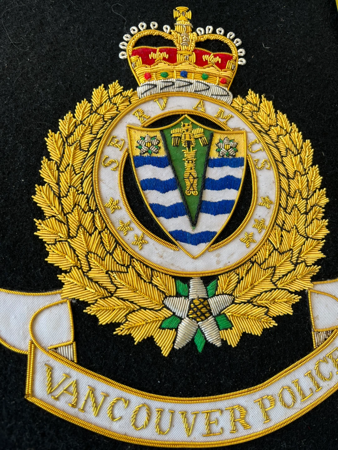Vintage Vancouver Police Embroidered Badge - photo 2