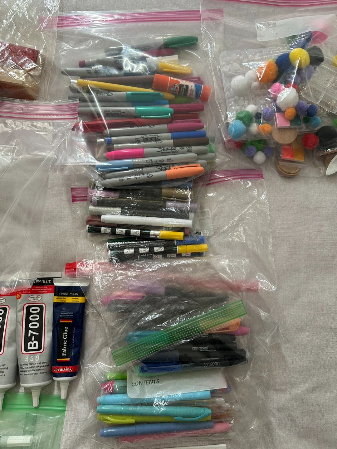 Art Supplies & Craft Materials - photo 2