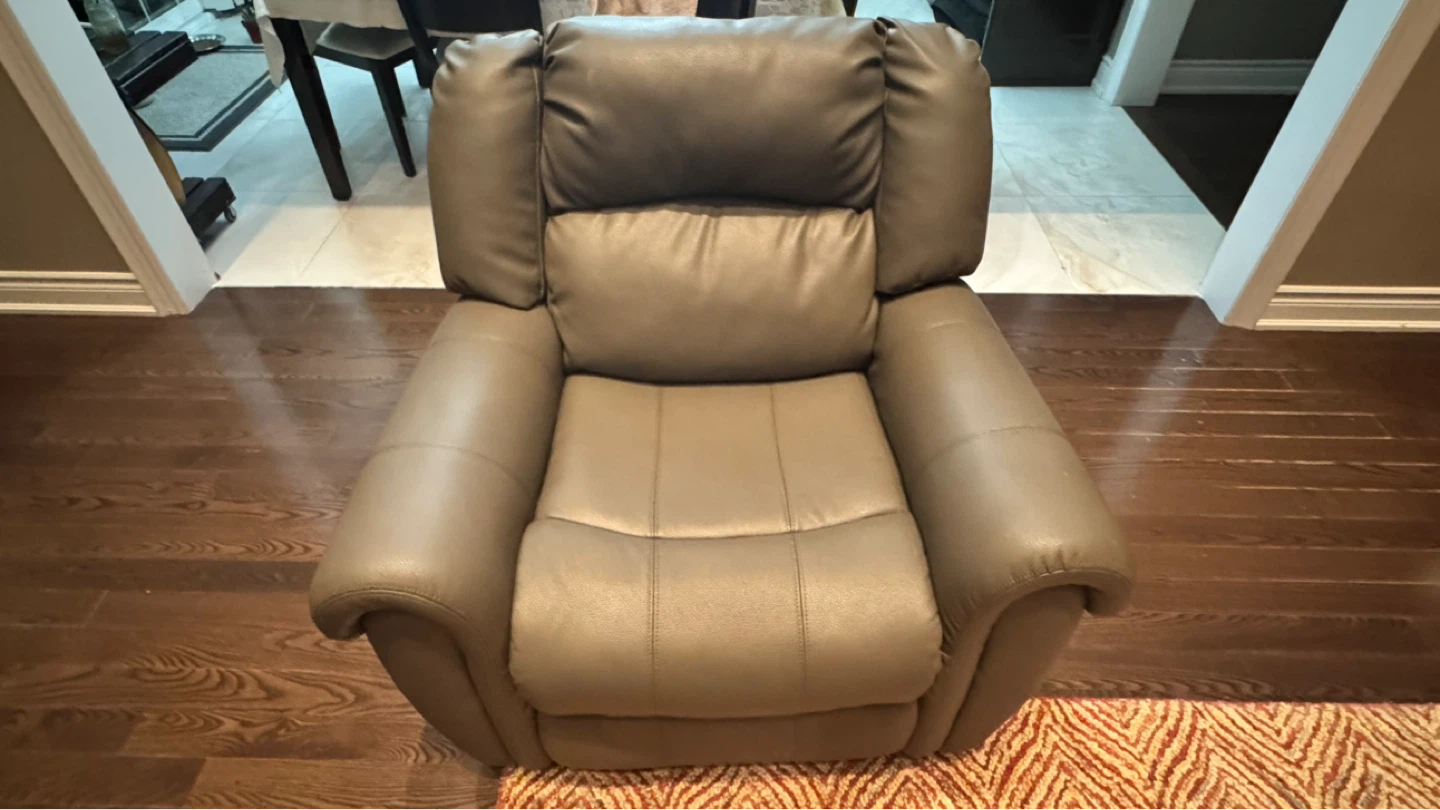 Grey Leather Reclining Sofa - photo 4