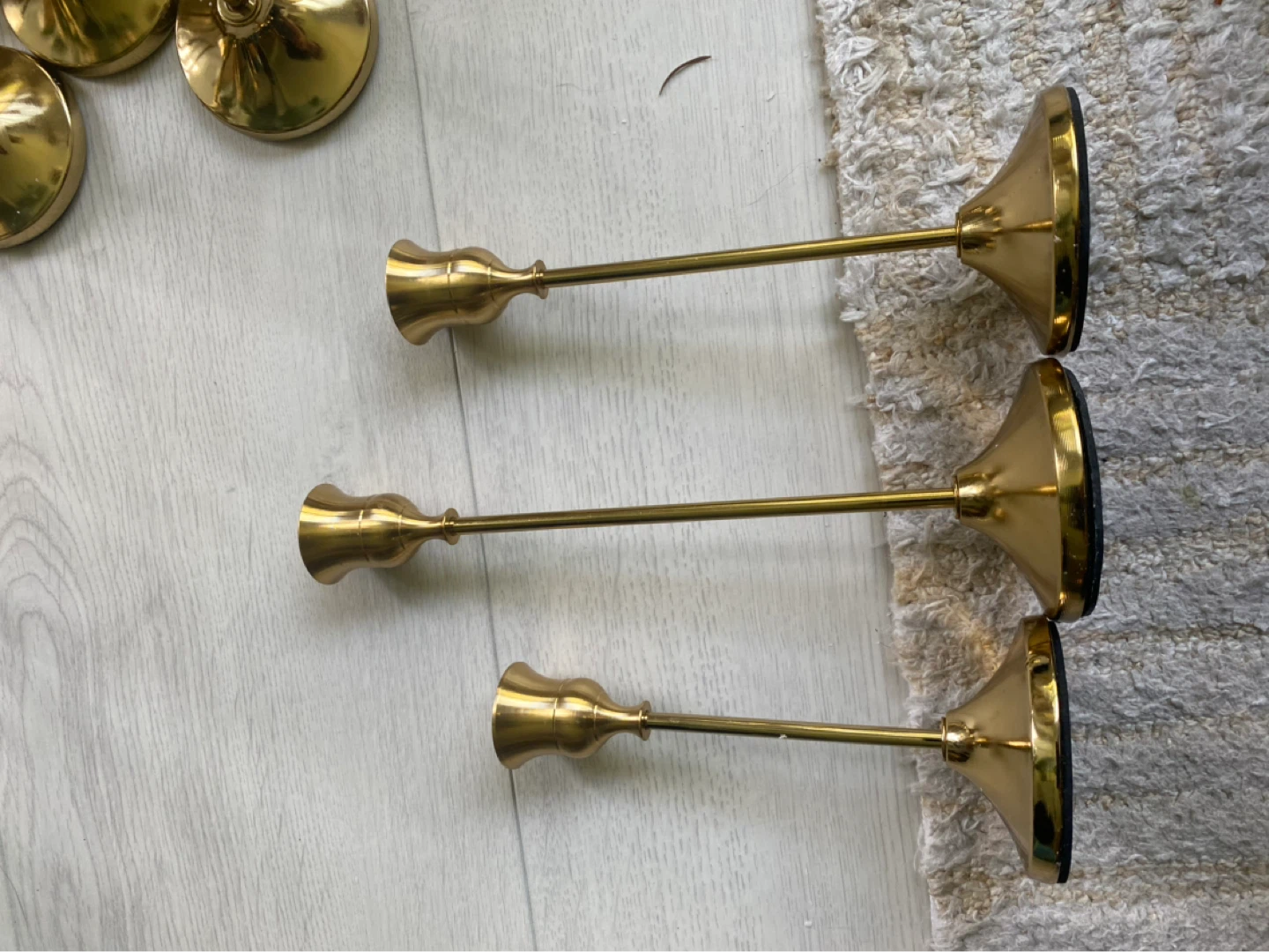 Set of 19 Brass Candlesticks - photo 3