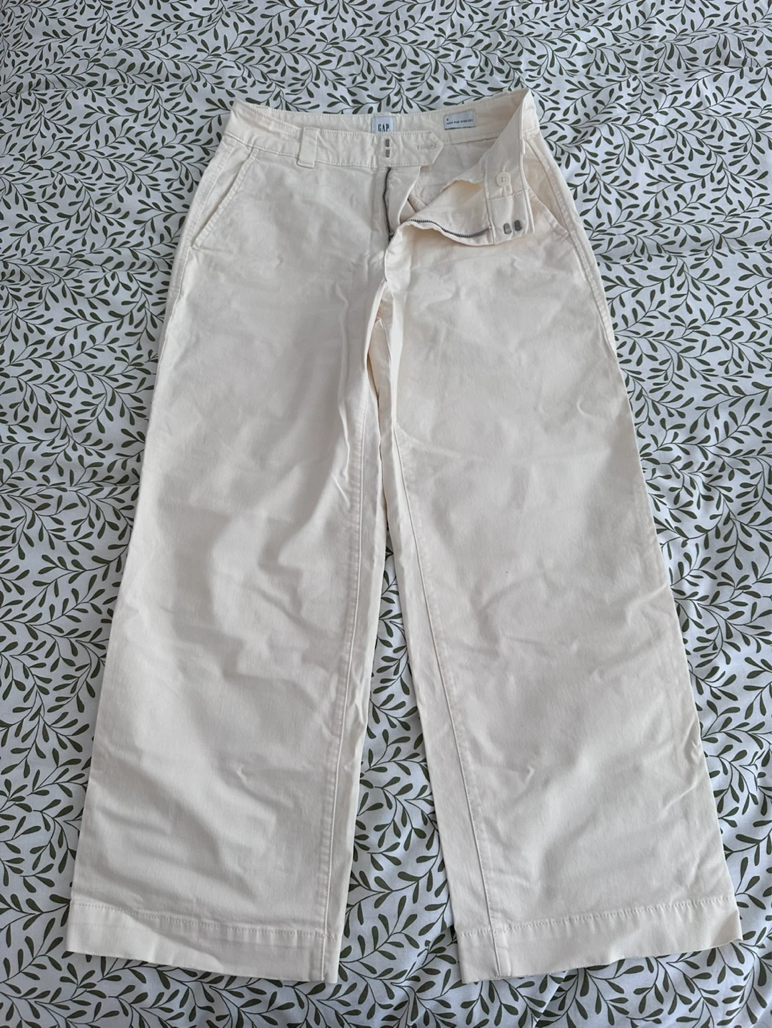 Gap High Rise Wide-Leg Pants Size 4