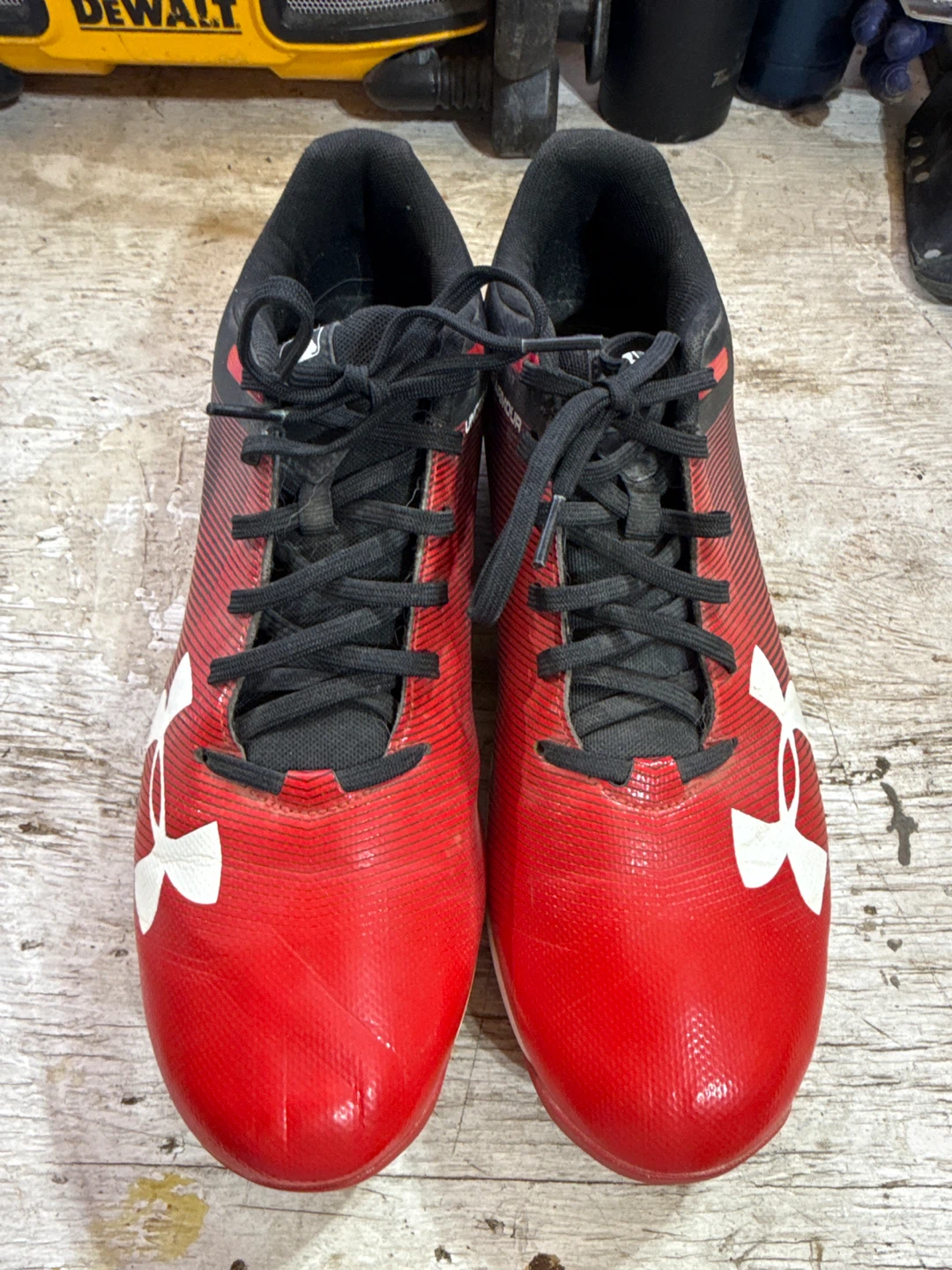 Under Armour Red baseball Cleats