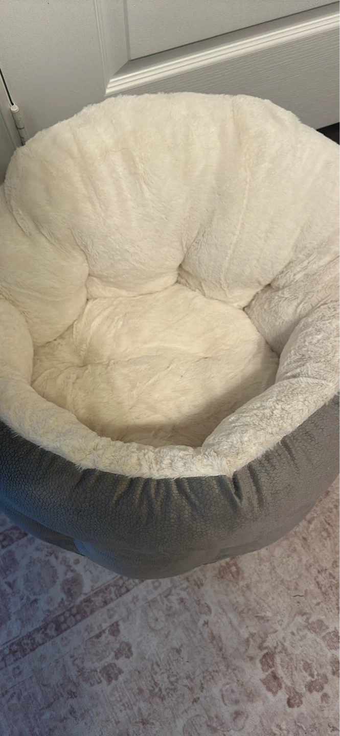 Cozy Plush Pet Bed 🐾 - photo 2