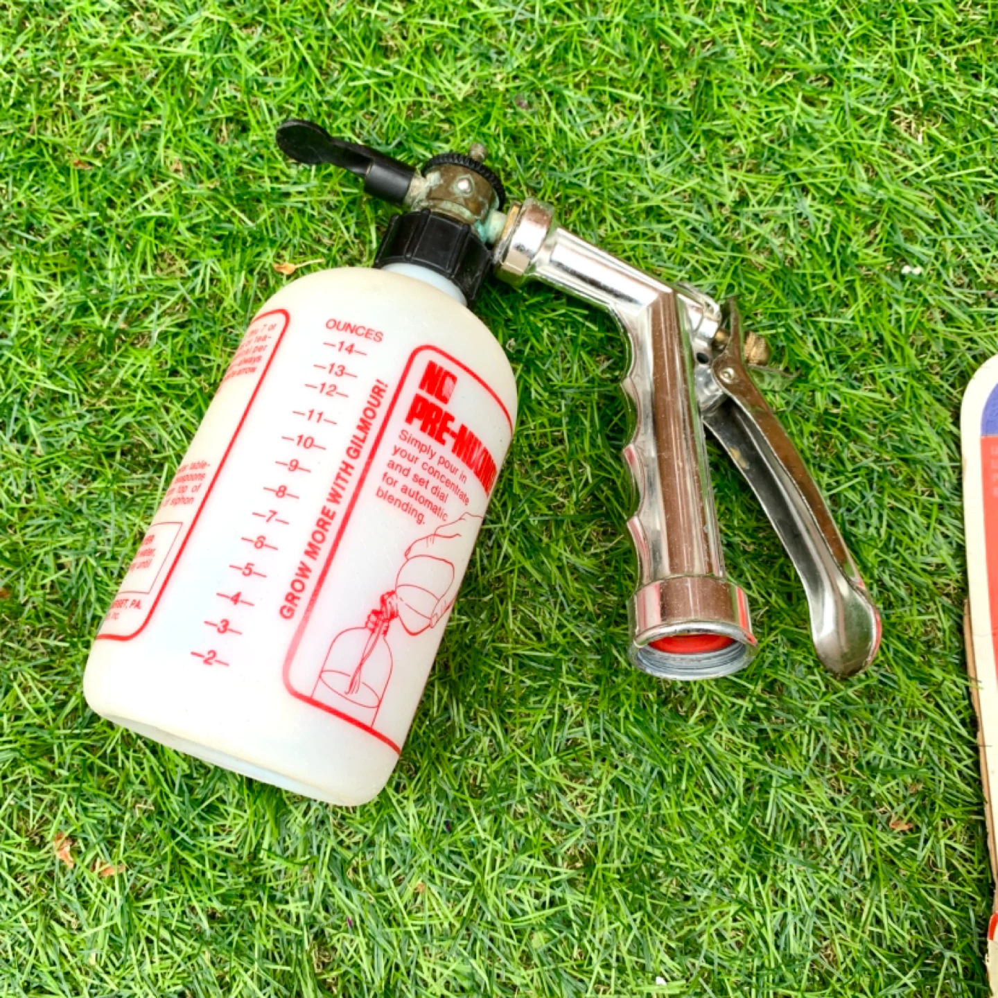 Garden Sprayer Fertilizer Sprayer Hose End Lawn Care Tools - photo 3