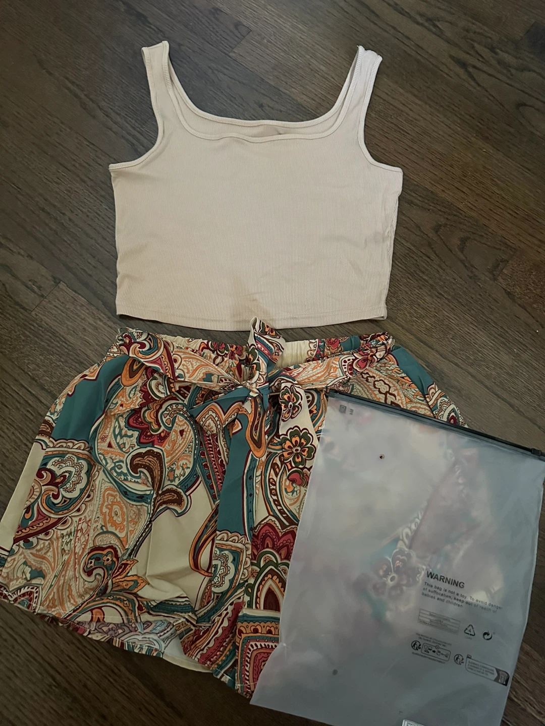 SHEIN Women's Paisley Print Tank Top & Shorts Set