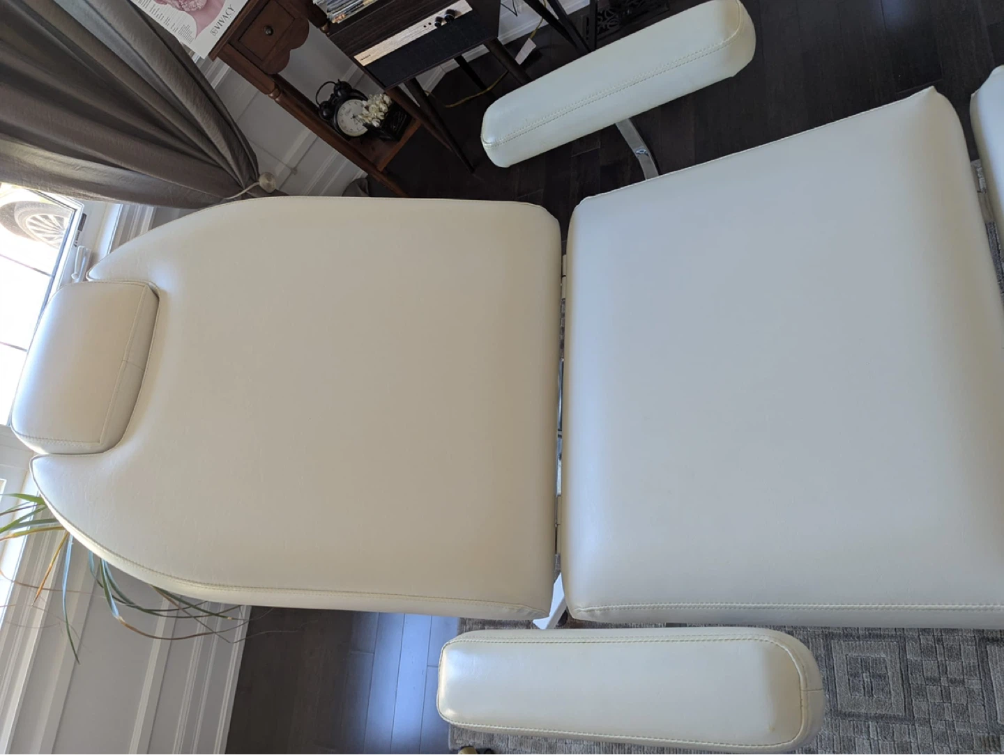 Treatment bed - photo 4