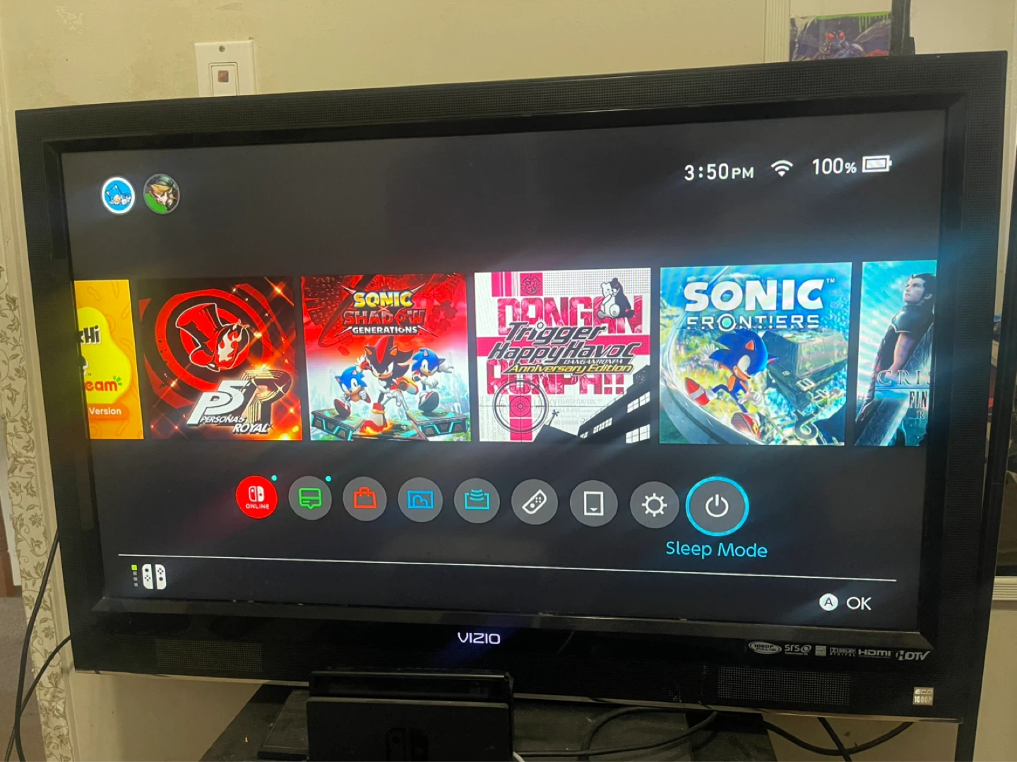 VIZIO 32" Flat Screen TV - photo 3