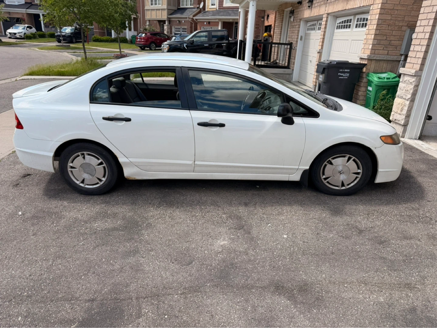 White Honda Civic Sedan - photo 4