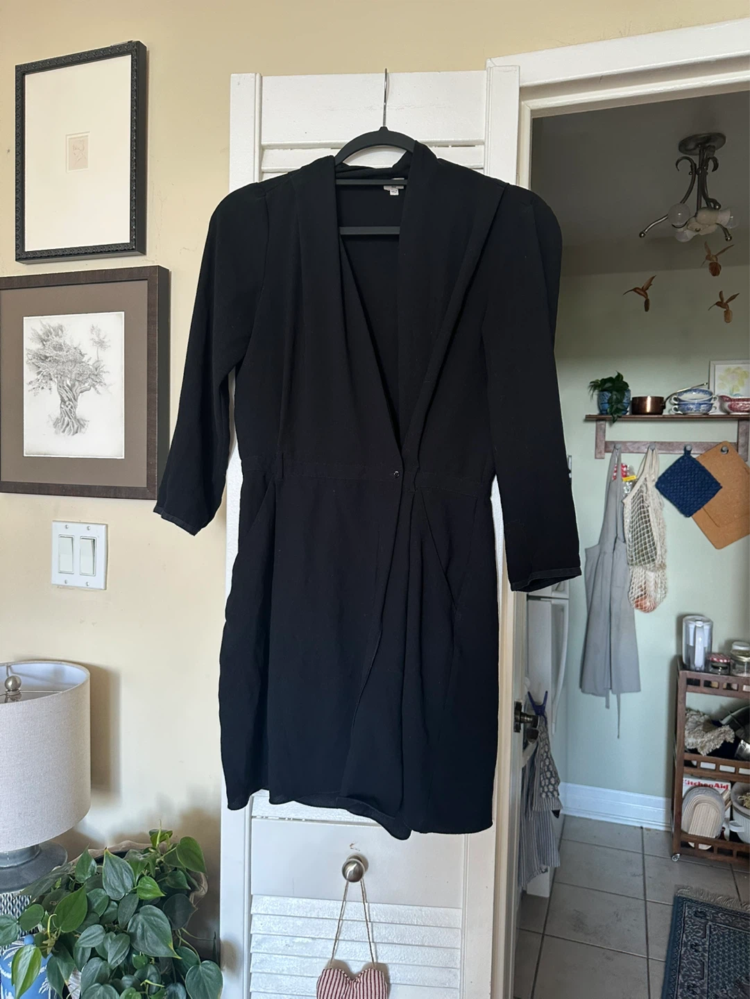 Black aritzia and theory dress size 4 - photo 2
