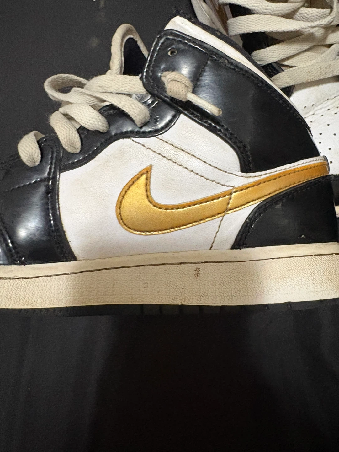 Nike Air Jordan 1 High Sneakers - photo 2