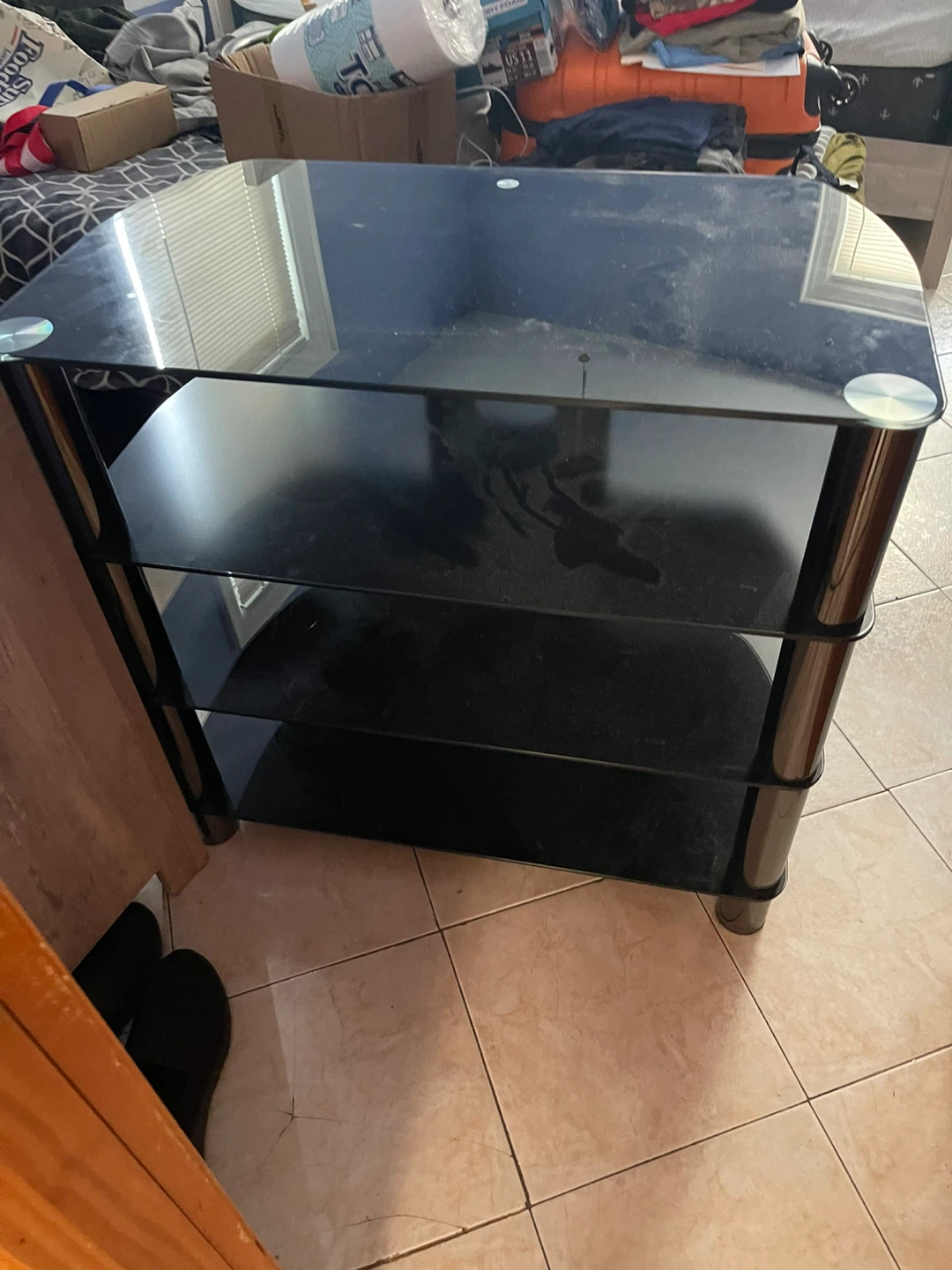 3-Tier Black Glass TV Stand and 40” LG DISPLAYS V