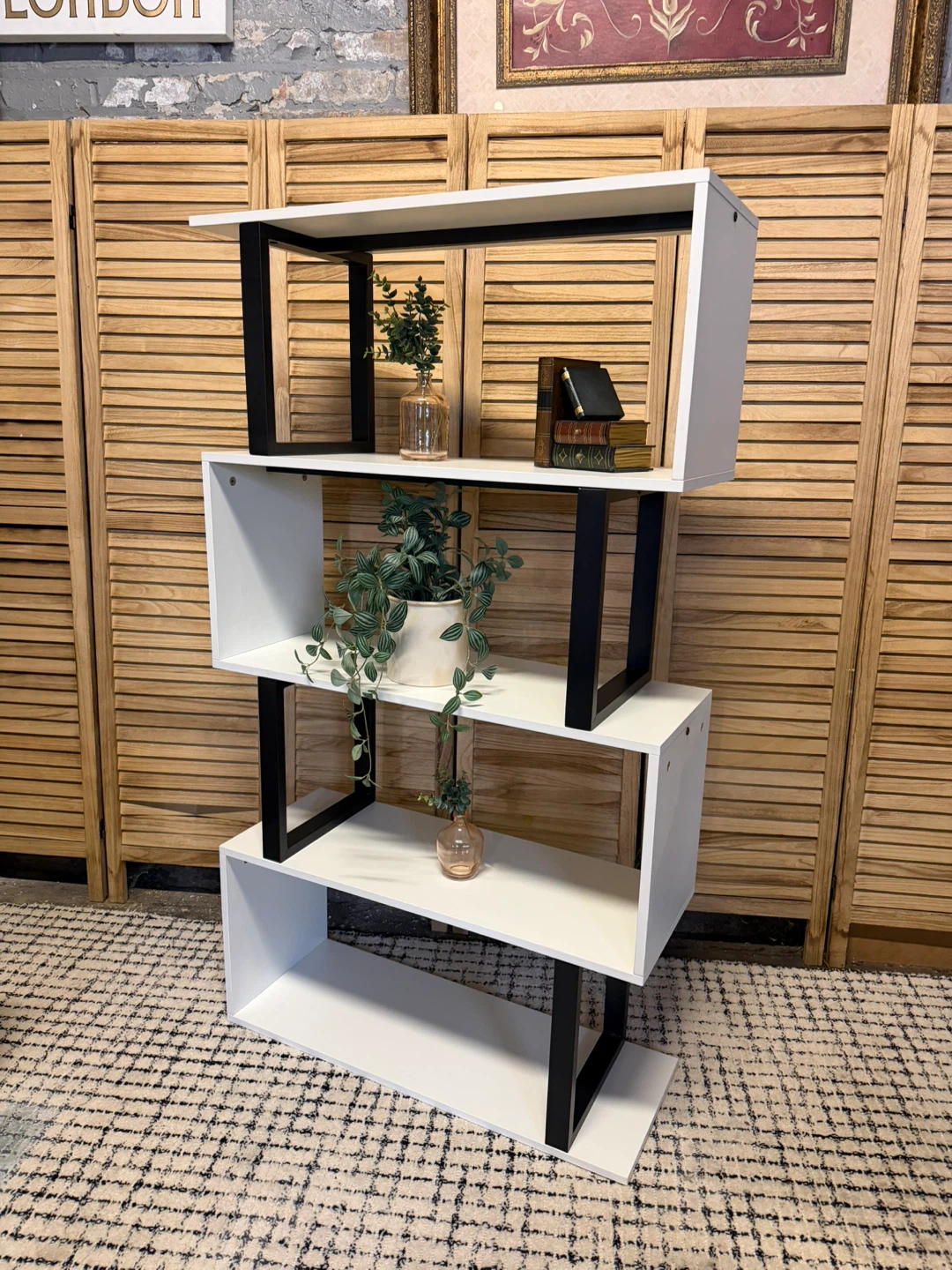 Modern Bookshelf - photo 2