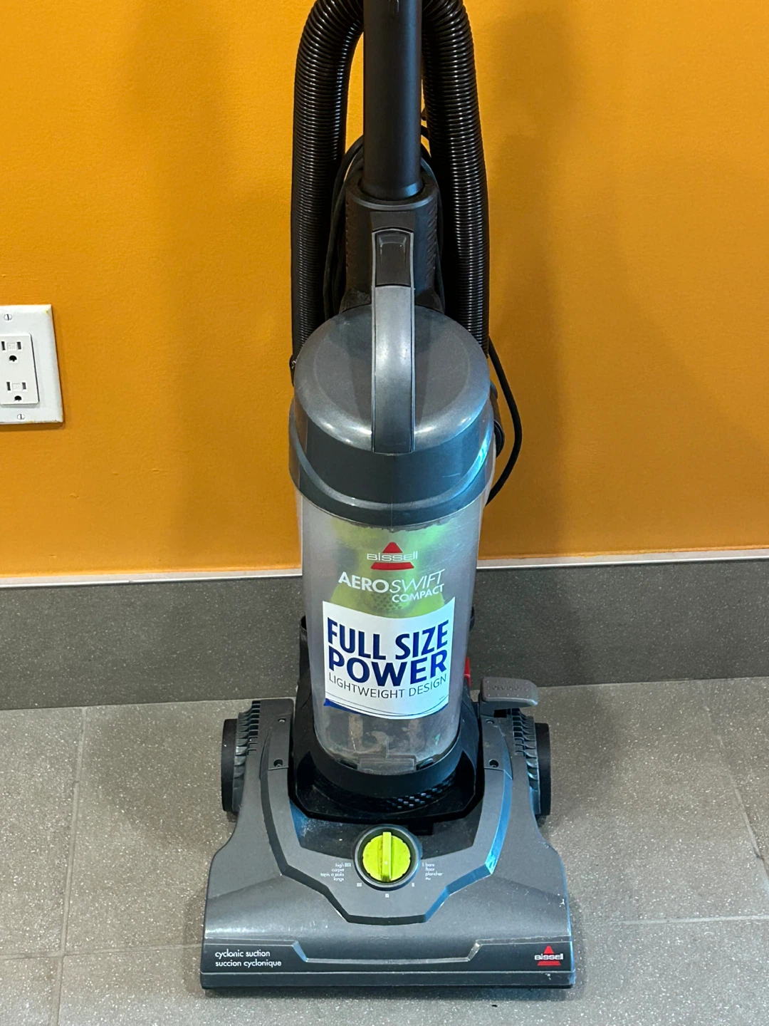 Bissell AeroSwift Compact Vacuum - photo 2