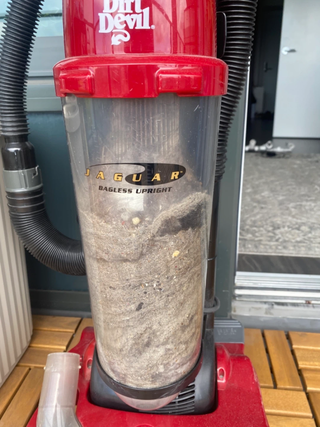 Dirt Devil Jaguar Bagless Upright Vacuum Cleaner - photo 2