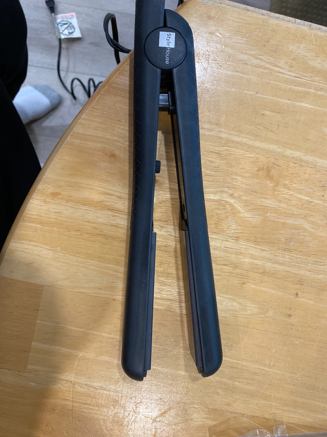 Style House Hair Straightener - photo 2