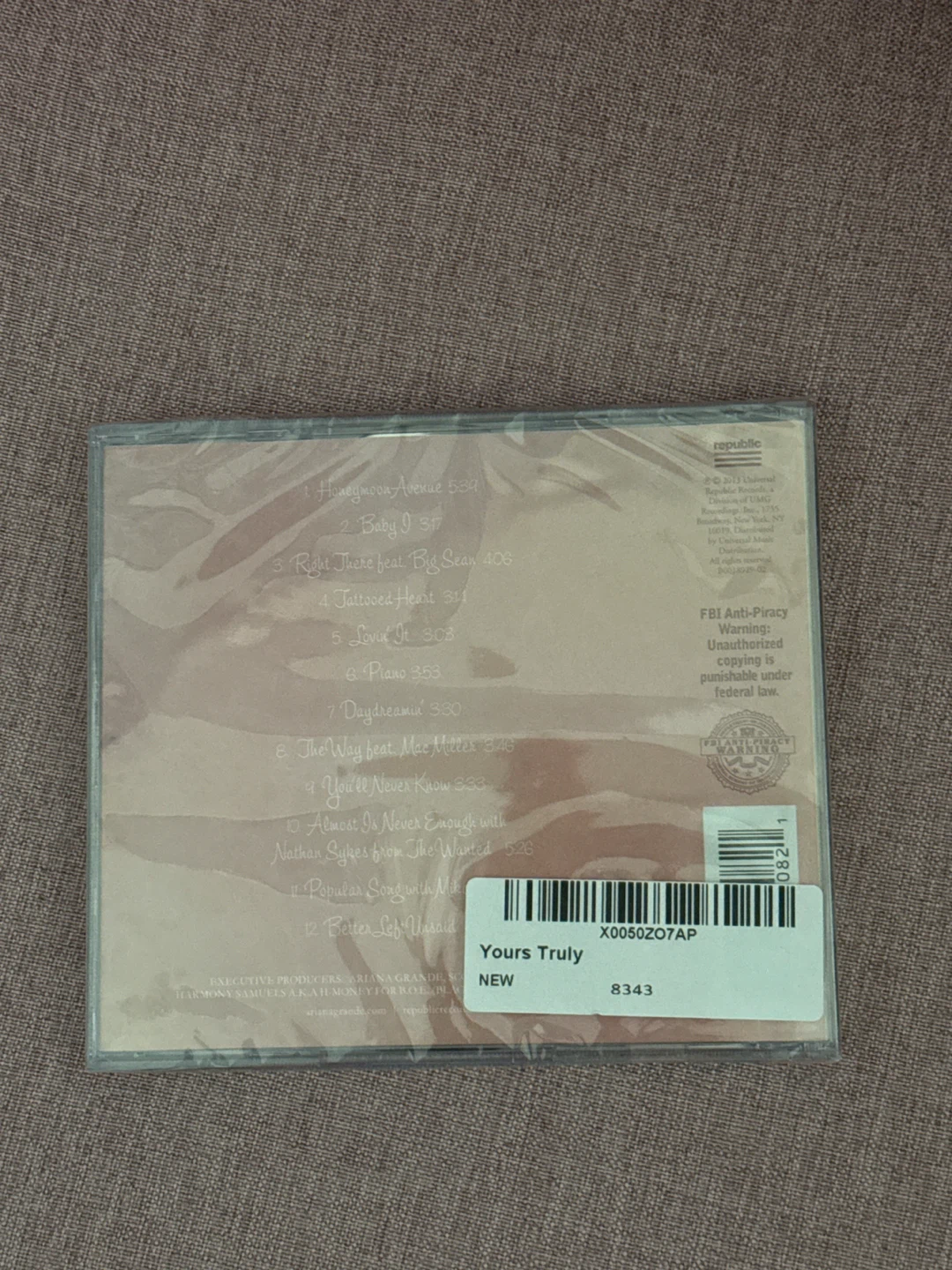 Yours Truly CD by Ariana Grande - photo 2
