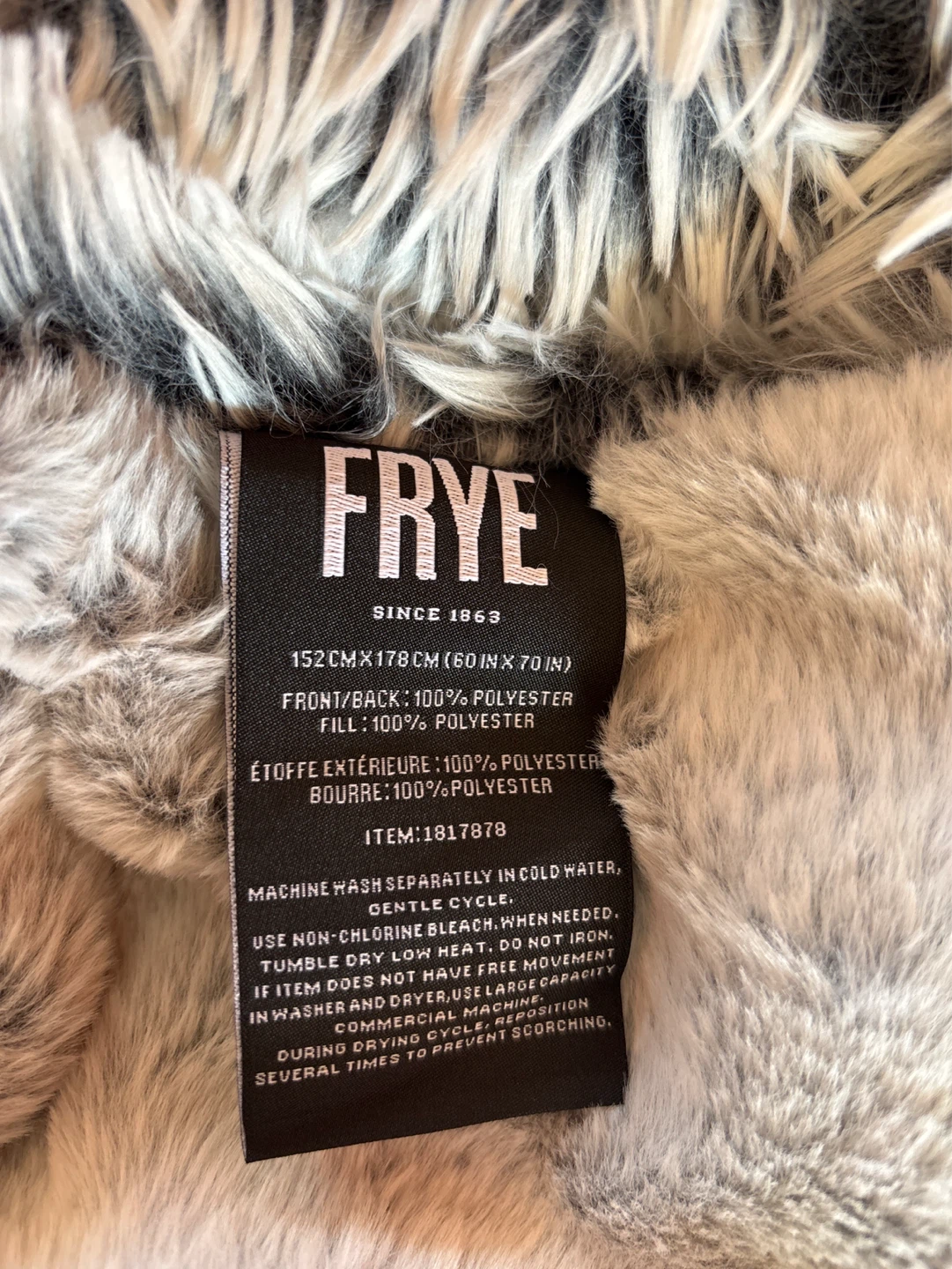 NWOT FRYE Faux Fur Throw 60x70 - photo 2
