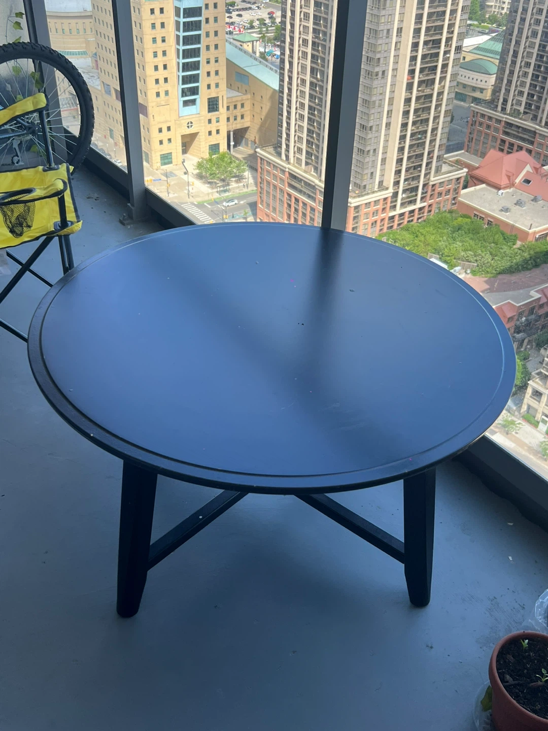 Round Black Coffee Table - photo 2