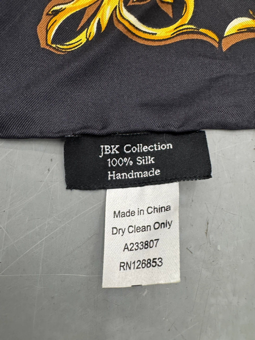JBK Collection 100% Silk Scarf - photo 2