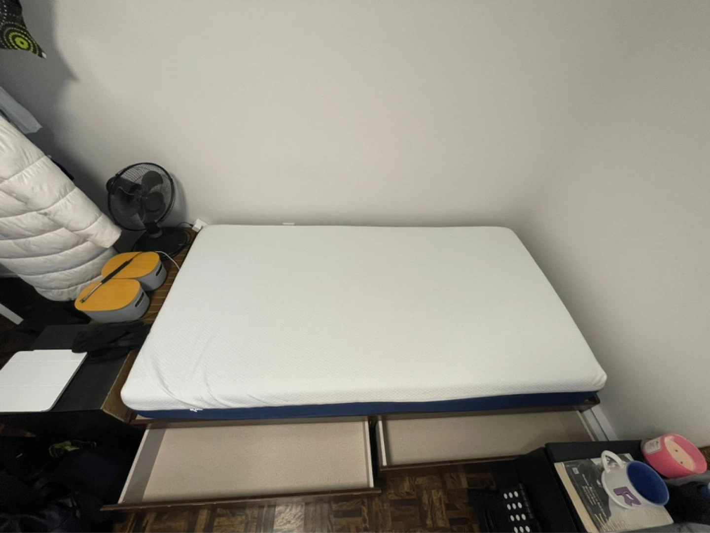 Twin bed frame with storage - photo 3