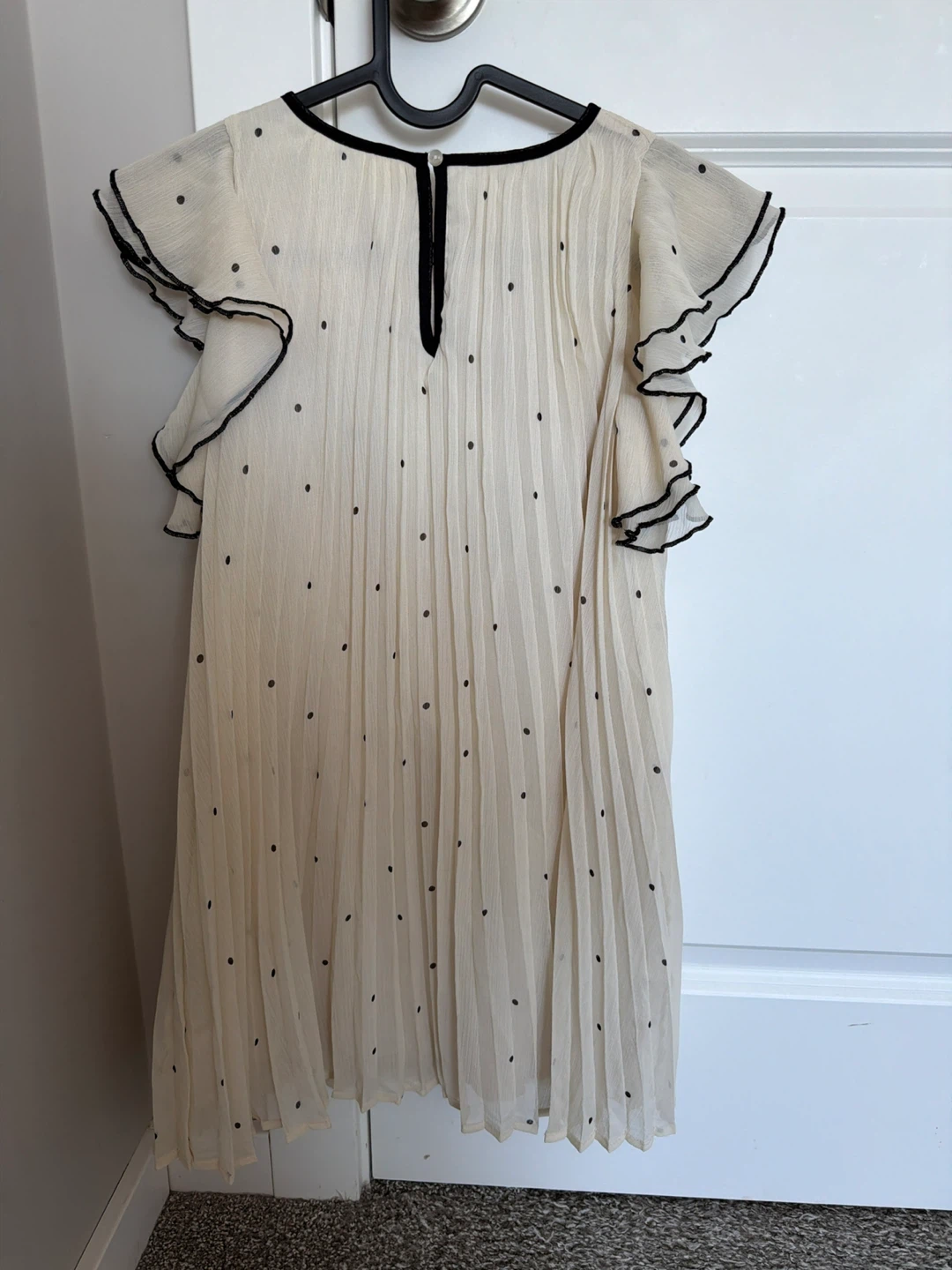 H&M Cream Polka Dot Ruffle Dress - photo 2