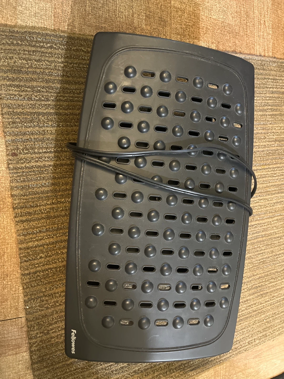 Fellowes Heat and Cooling Footrest - photo 2